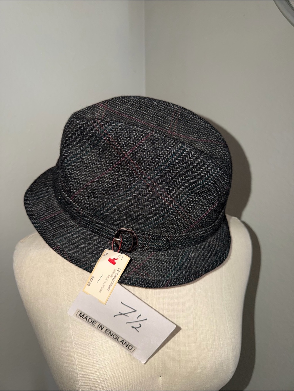 Vintage New English Tweed Bucket Hat in Charcoal Herringbone size 7.5